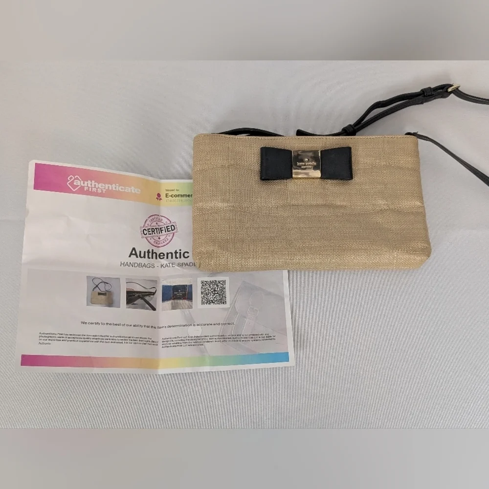Kate Spade New York Veranda Place Straw Maree Crossbody EUC with COA